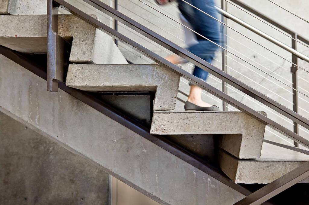 Pinch to zoom in on the gap in this concrete staircase detail I photographed for <a href="/srgpartnership/">SRG Partnership, Inc</a>. That’s some fine detail work. 

Project: Spokane Falls Community College Science Building

#architecture #architecturephotography #stairdetail #concretedesi… instagr.am/p/Co-IY64Otn7/