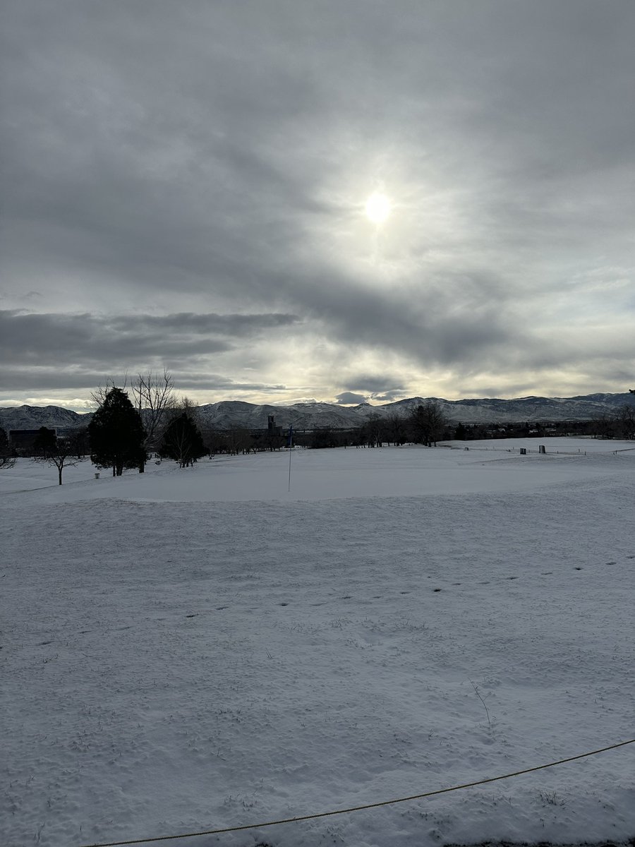 WashoeGolf's tweet photo. Update 2/22: Old man winter has returned! The golf course is closed today due to snow coverage. https://t.co/p8fPf50dwP
