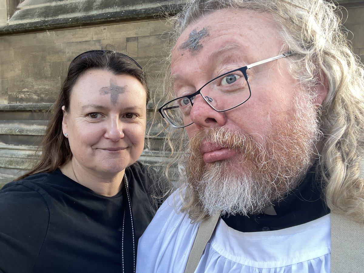 Take two #ashestogo Solemn faces <a href="/BristolCathedra/">Bristol Cathedral</a> #ashwednesday