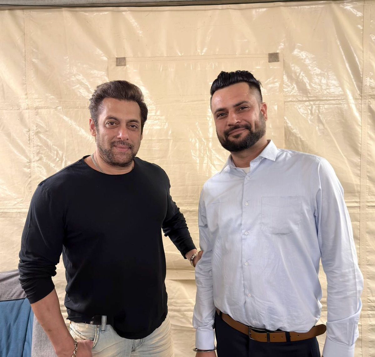 Nav 🦅 #Sikandar tweet media