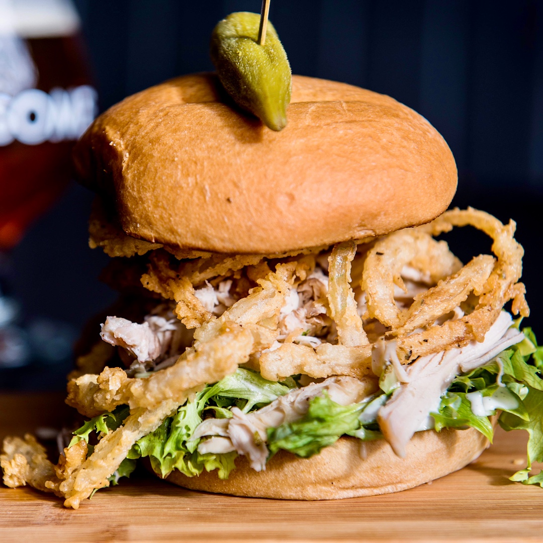 Come do lunch with us, Wednesday - Friday lunch menu from 11 am - 2:30 pm. Our favorite is the Alabama White BBQ sandwich with pulled pork or chicken, your choice. 
#alabamawhiteBBQ #Bhameats #Bhamlunch #EatLocal #lunchsandwich #chickensandwich