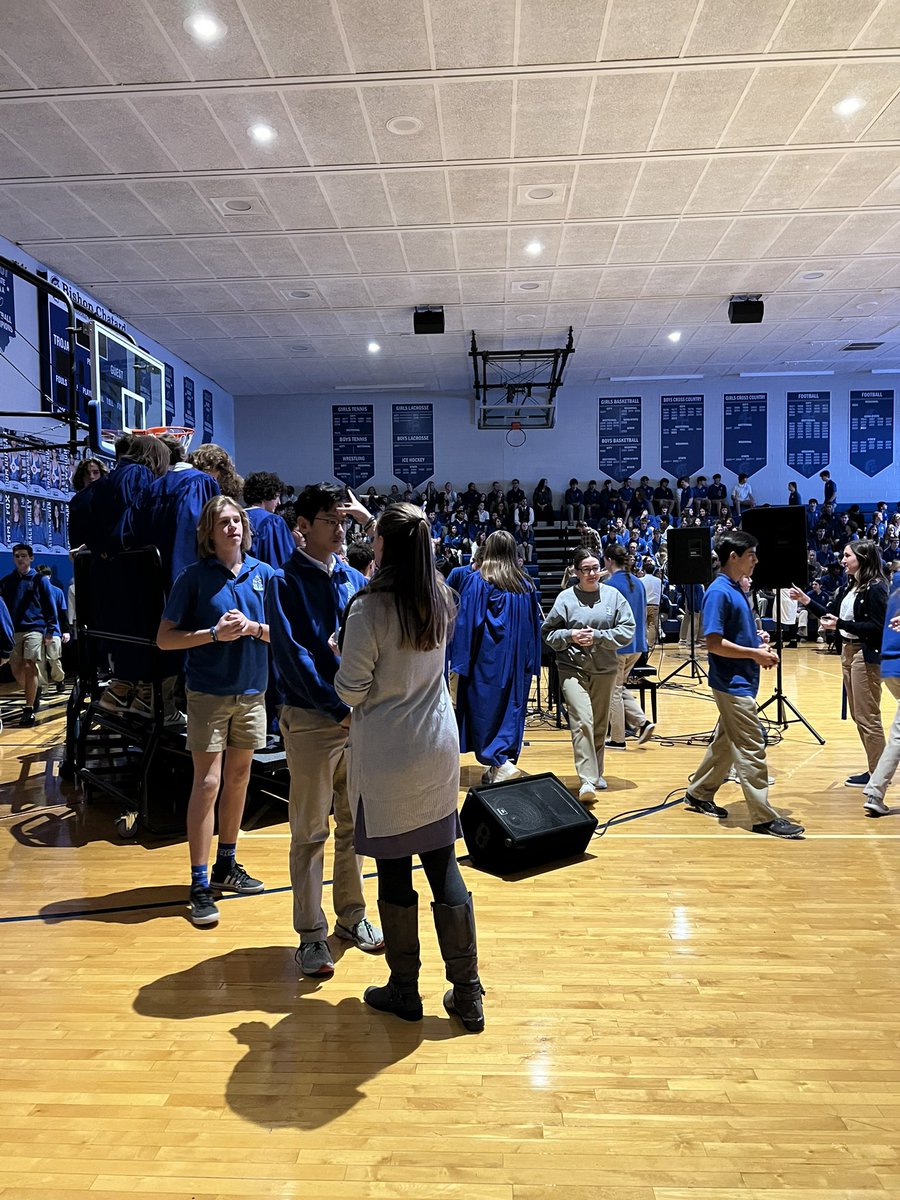 BchsEnrollment's tweet photo. We’re so grateful to come together every week as a community to celebrate Mass. Today was extra special as we entered the holy season of Lent as a school family. We pray that all of our students, parents, teachers, staff and friends have a prayerful and powerful Lent! https://t.co/ccBpc1C8zs