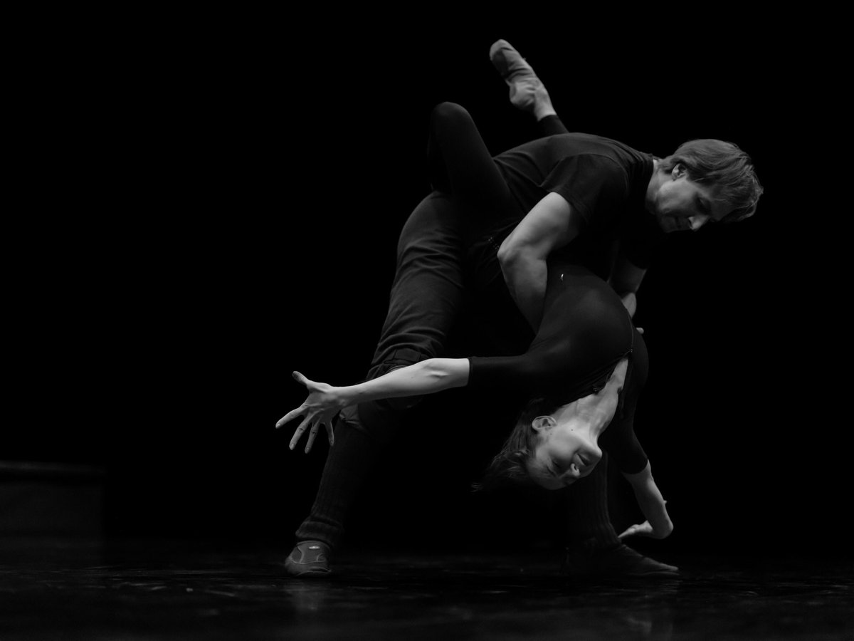 The_Lux_Ballet's tweet photo. La Glaneuse about the Carmen project made by the Luxembourg Ballet:

https://t.co/F33t107FYT https://t.co/wrCGJ0r5MN