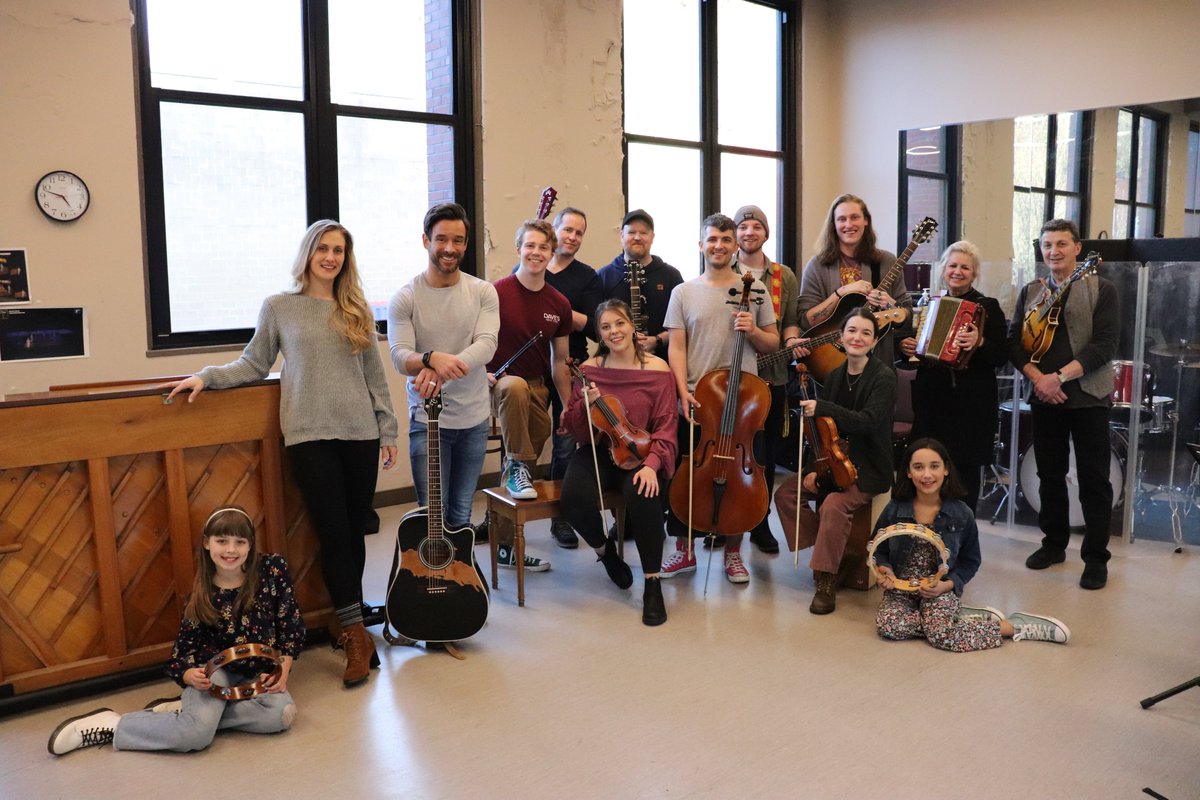 PMTMusicals's tweet photo. Rehearsals started this week for ONCE!
Opening March 9th at the Gargaro Theater.
https://t.co/LLSweag5ue
#PMTOnce #PittsburghMusicalTheater #OnceMusical https://t.co/yVBBUACVpS