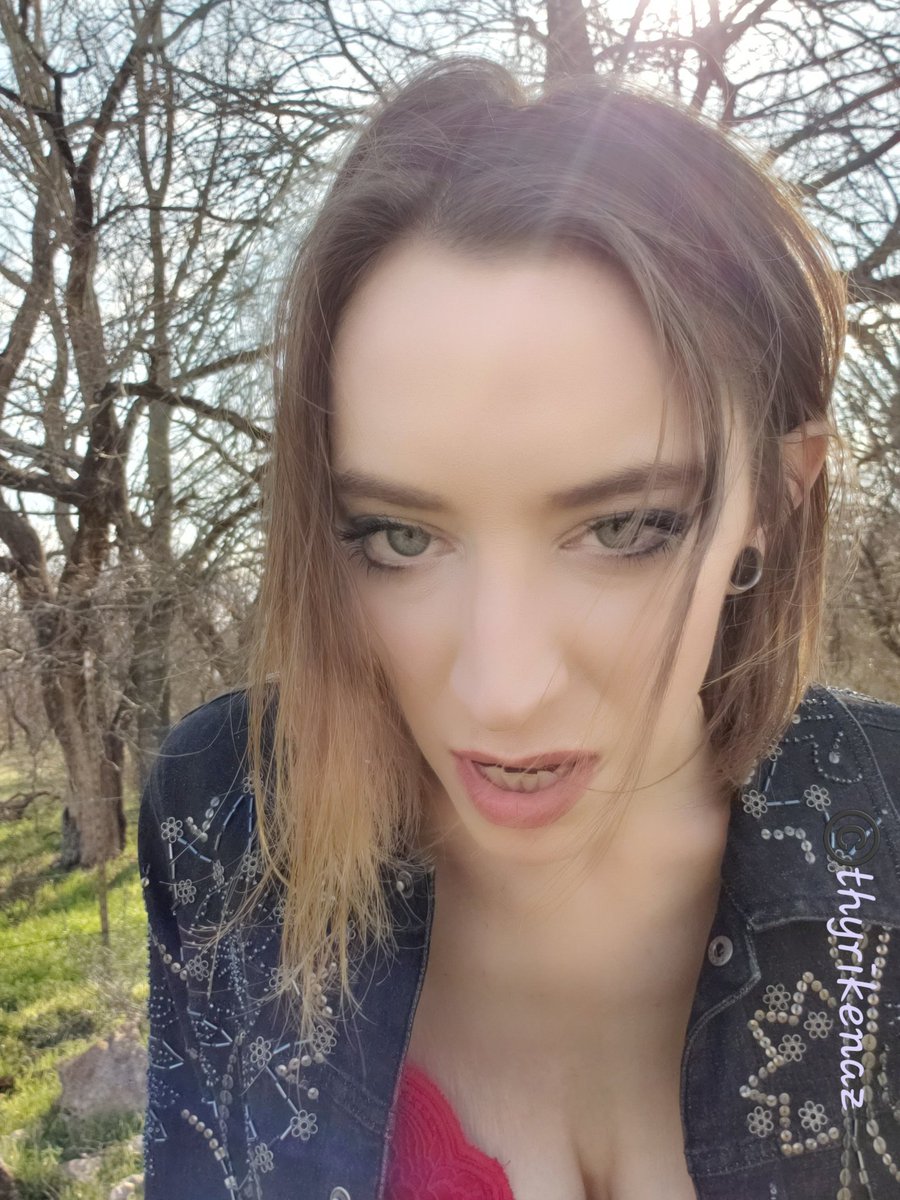 thyrikenaz's tweet photo. Who is going to make me cum today? 

#CashAppFriday #camgirlِ #camster #wildwebswednesday #sexy #horny #paypiggie #chastitysub #LockHimUp #lovense #cuckoldturkey #cucklistdubai #cagedjock #cagedcock https://t.co/oMxWkjzHgV
