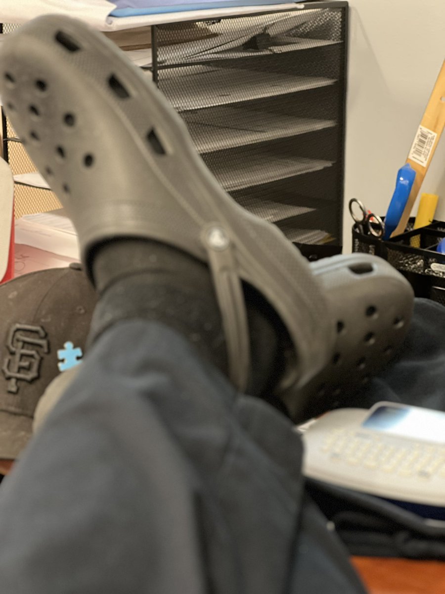 bushwookies0054 tweet media