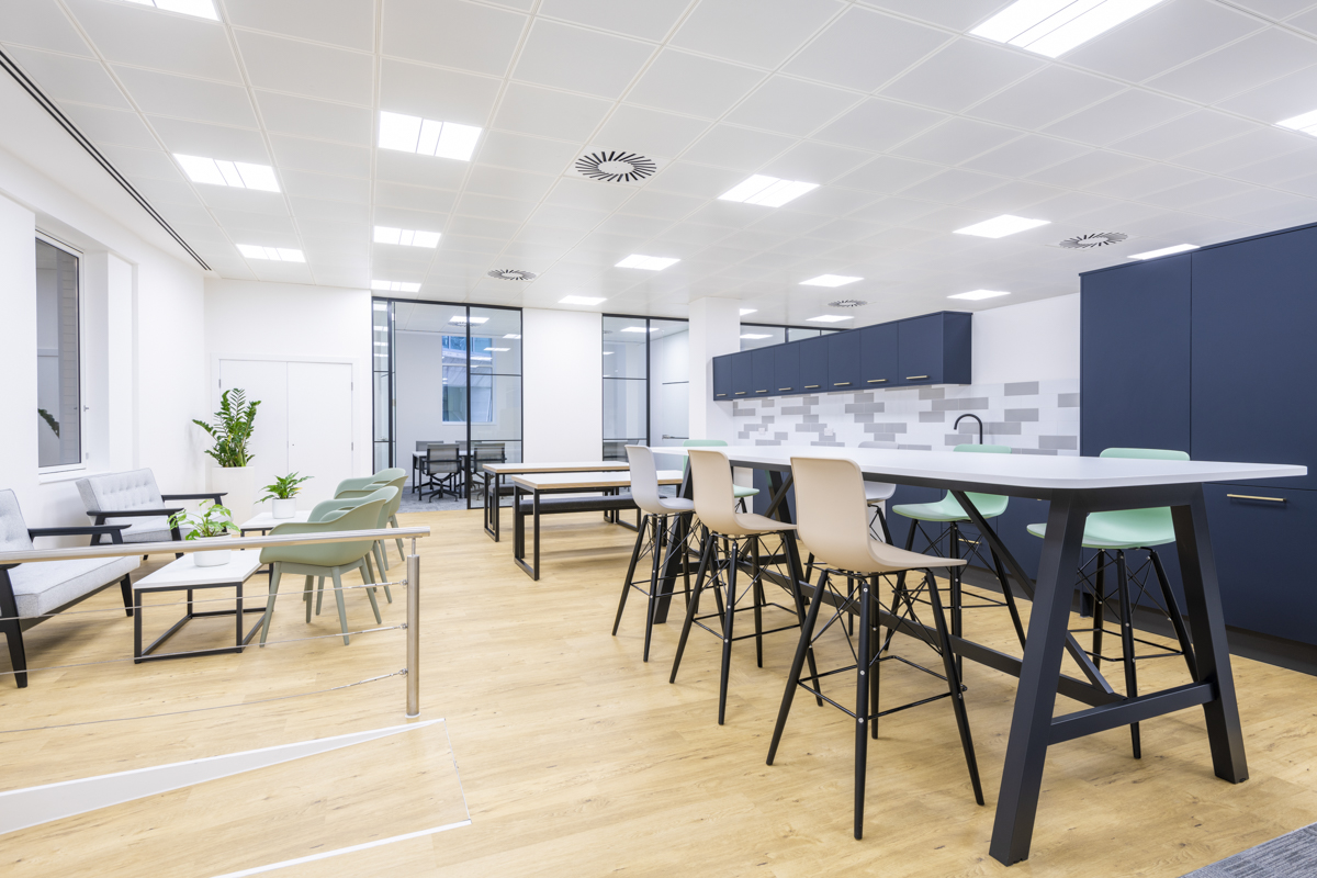 Form Fit Out tweet media