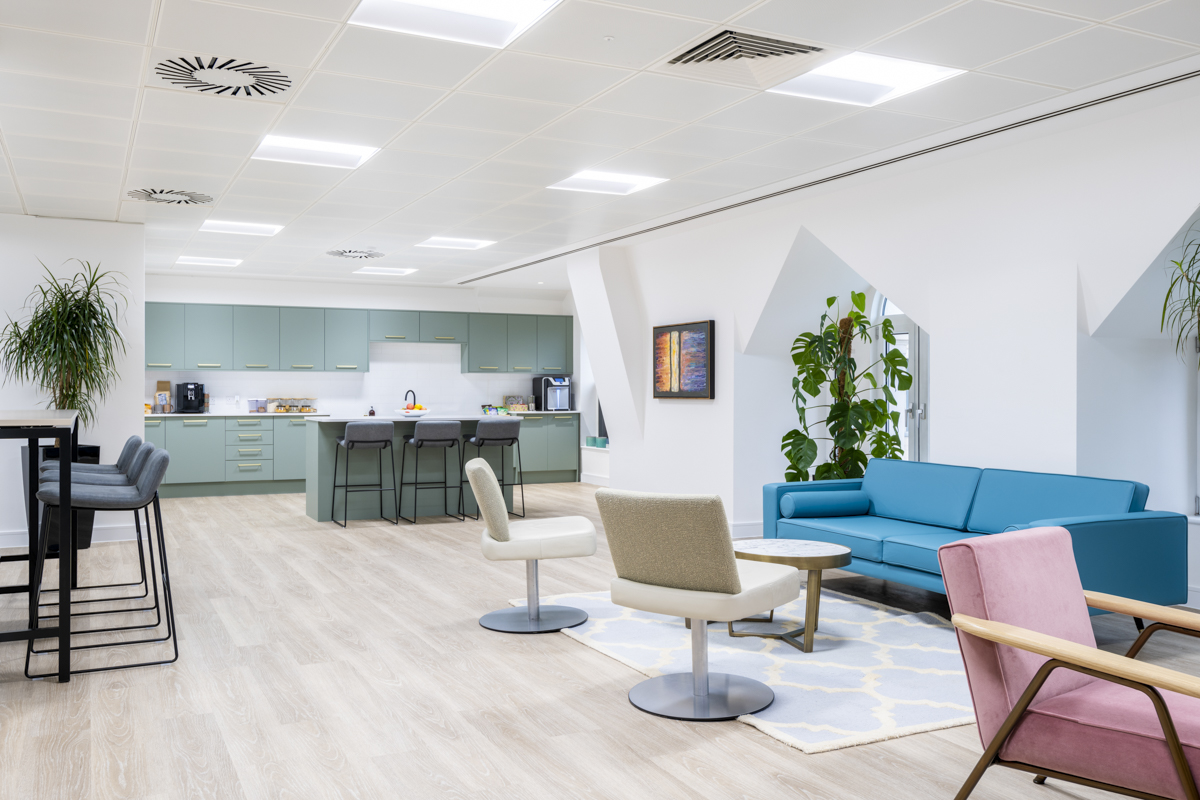 Form Fit Out tweet media
