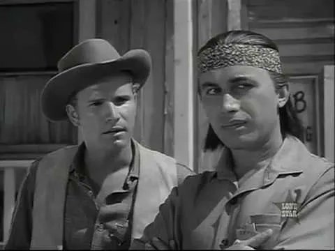 TalkingPicsTV's tweet image. Sam has to bring back a reformed criminal for trial at 6:55pm LAW OF THE PLAINSMAN (1960) #MichaelAnsara #LyleBettger #WayneRogers drama #TPTVsubtitles