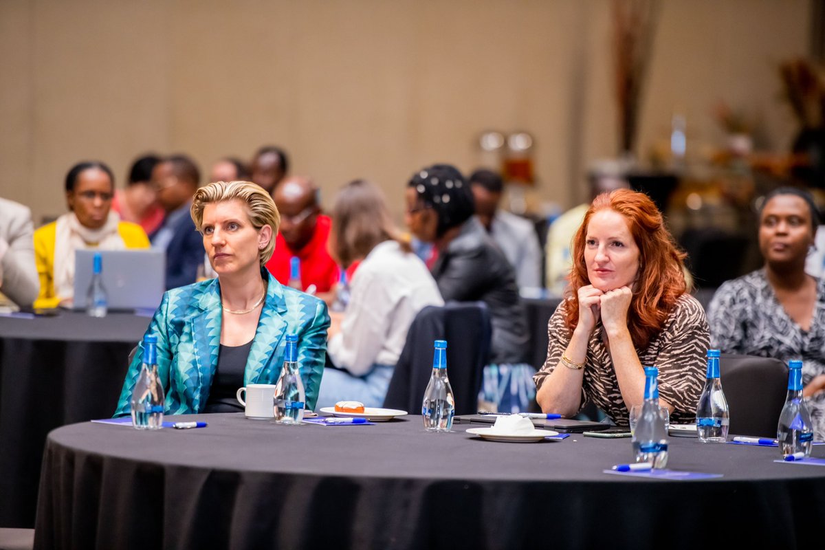 BankofKigali's tweet photo. 1/2 

Earlier today, BK CEO @dkarusisi interacted with members of the Network of International Non-Governmental Organizations (NINGO) during their General Assembly held at Kigali Convention Centre. 

She reiterated BK’s aim to serve them better… https://t.co/BKQWM2KWhY