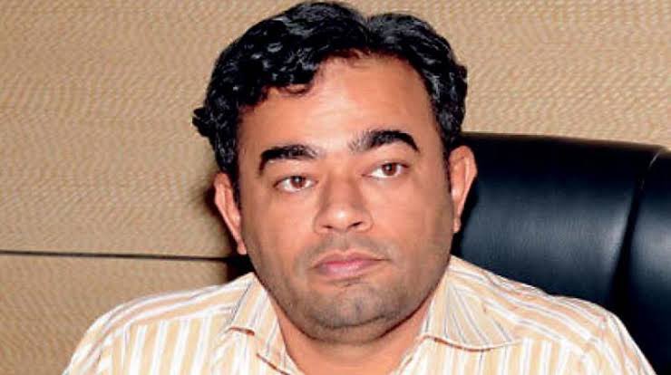 attackarjunn's tweet photo. Bring Back IAS Officer Munish Mudgil As Comissioner Of Survey, his efforts towards land records survey department helping citizens effectively  @PMOIndia @CMofKarnataka https://t.co/CjkBidAyRO