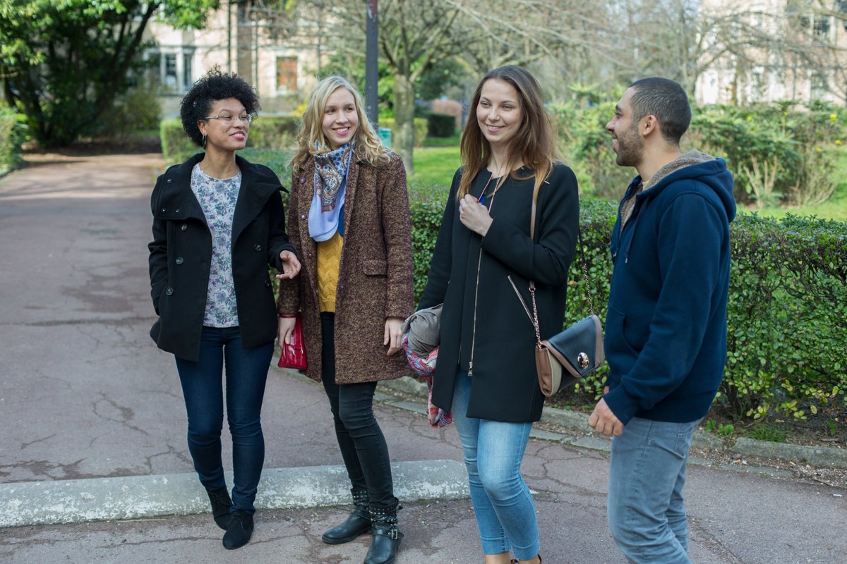 #Ukraine 🇺🇦 180 réfugiés universitaires #ukrainiens ont été accueillis à la <a href="/ciup_fr/">Cité internationale universitaire de Paris</a> depuis le début du conflit. En une année, de nombreuses actions concrètes ont été mises en place grâce à nos mécènes et partenaires 📎 bit.ly/une-année-deng…