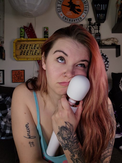 Come cheer me and my Wand up on chaturbate!   https://t.co/OpuTjF8rvb https://t.co/FrfggZnWjw<a href="/tag/sexy"class="tags"><span>#sexy</span></a><a href="/tag/funtimes"class="tags"><span>#funtimes</span></a><a href="/tag/bbw"class="tags"><span>#bbw</span></a><a href="/tag/onlyfans"class="tags"><span>#onlyfans</span></a><a href="/tag/valentinesday"class="tags"><span>#valentinesday</span></a>