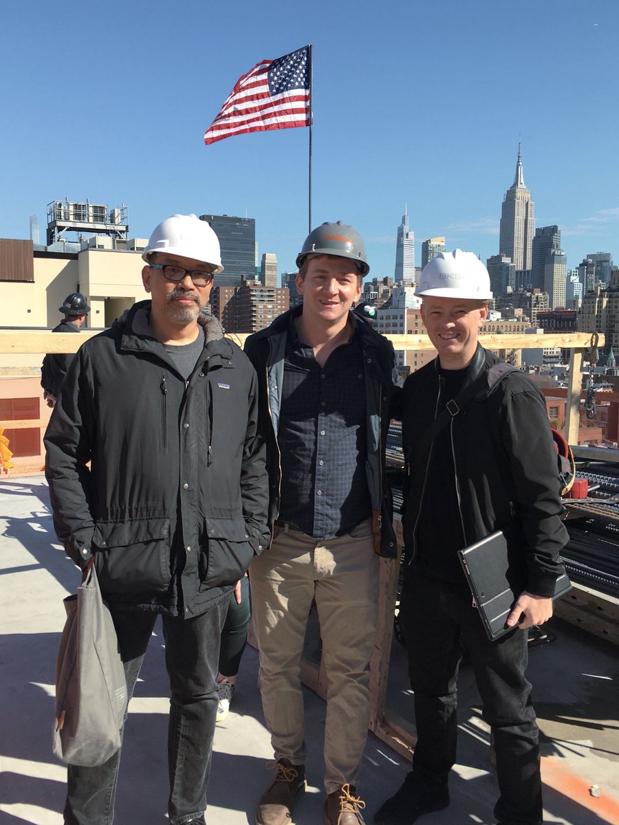 BKSKarchitects's tweet image. Construction has officially topped-out at our 428 West 19th Street project, an 11-story residential building in Chelsea, Manhattan. #projectmilestone#residentialarchitecture #nycconstruction #nycskyline #chelsea #Manhattan #nyccondos