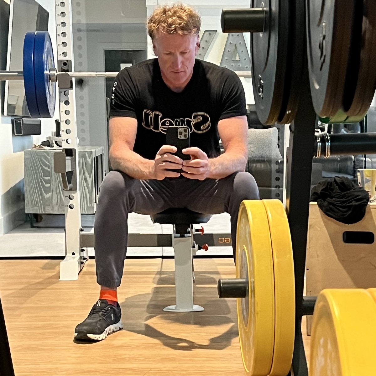 Camp4's tweet image. I’ve been in a rut this week.
Uninspired, unmotivated, bad workouts.
But I’ve been around long enough to know that it will pass.
This is when it’s important to have routines—to just do the work and trust the process.
As Stephen King said:
“Amateurs sit and wait for…
