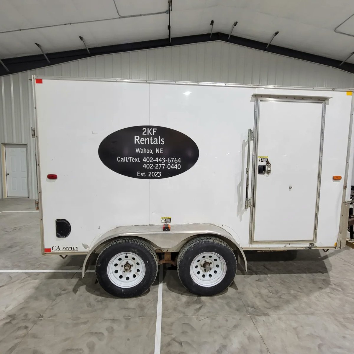 Meadsigns's tweet photo. Trailer lettering for 2KF Rentals of Wahoo. https://t.co/NkhIjG3Dbo