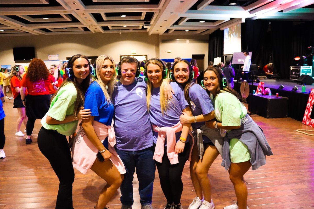 uamiracle_'s tweet photo. We had so much fun jammin’ and dancing during Silent Disco at Dinner Hour and Rave Hour during BAMAthon this weekend! Thank you to @SilentEvents for making our event so much fun! 🎧🕺🪩 https://t.co/pghN0NUiWx