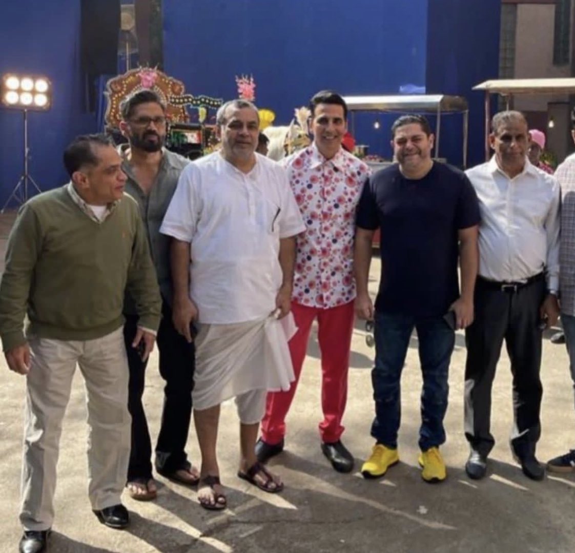 Hera Pheri shoots begin With Raju, Shyam and Baburao on board,

They're back! Leaked pic of Akshay Kumar, Suniel Shetty, Paresh Rawal from Hera Pheri 3 sets go VIRAL
#HeraPheri3 #HeraPheri