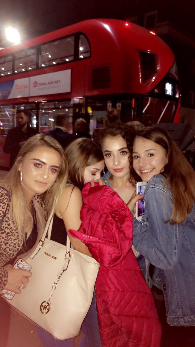 I would do anything to go back to this time in my life ♡
Easily the happiest I’ve ever been🫶🥲