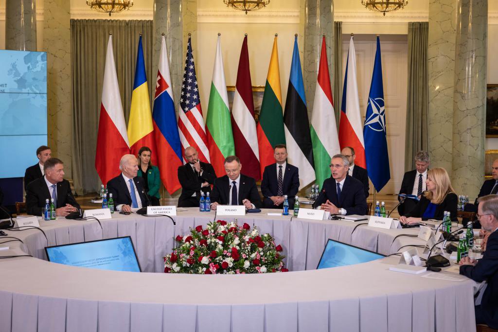 Thanks to President <a href="/AndrzejDuda/">Andrzej Duda</a> for an important meeting with the leaders of #B9 countries &amp; <a href="/POTUS/">President Donald J. Trump</a>. We made clear our commitment to #Ukraine is unwavering. #Nato Allies have never been more united &amp; we will protect  every inch of Allied territory.