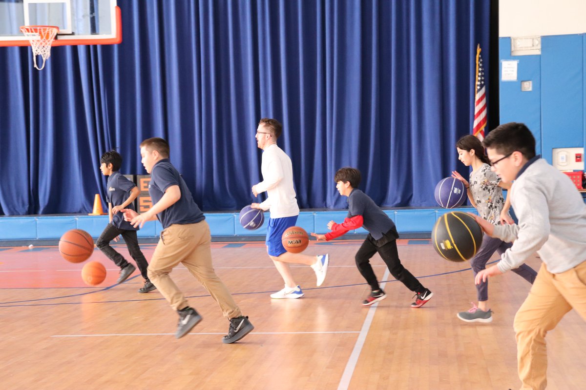 FrontierSchools's tweet photo. More after-school club fun with our FSI Middle Tigers! 😊

Here we have the Basketball Club, Girls on the Run Club, Kindness Club, and Math Tigers Club. 🤩 #FSIMiddle #AfterSchoolClubs https://t.co/WKV507Dhqs