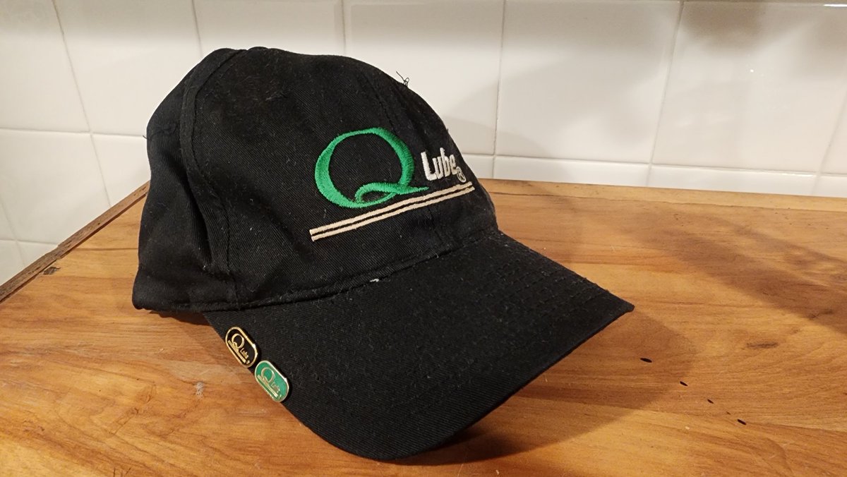 FootballTalkwbo's tweet image. When you open a box and a hat pops up from one of your first jobs

Tell me you're old without telling me you're old 🤣

 #Qlube #quakerstate