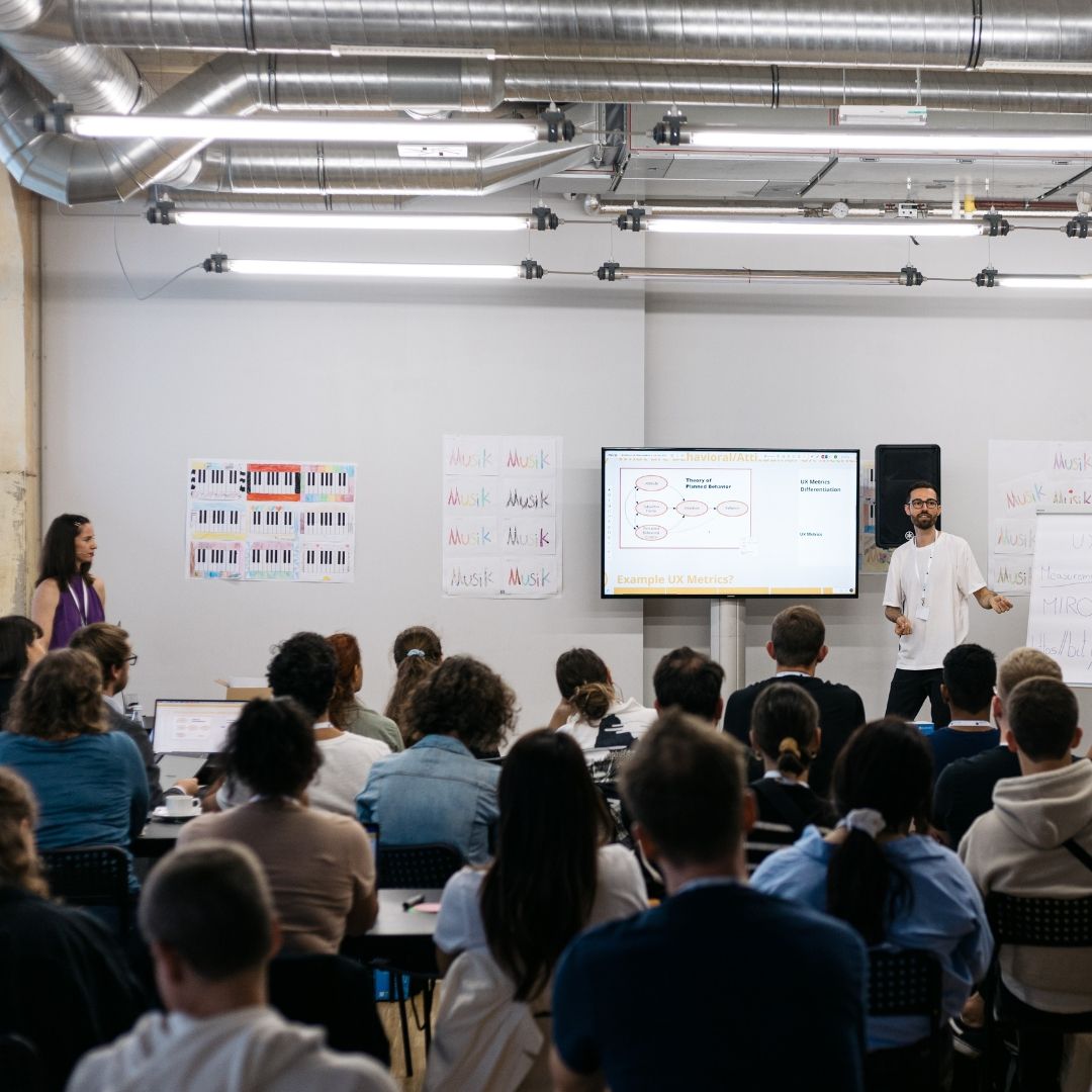 uxcon vienna tweet media