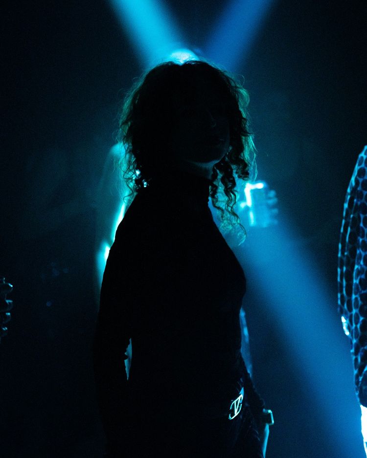 Are you the life of the party, shaking it on the dance floor all night long? 💃 Or do you prefer to sit back, relax, and enjoy good conversation with friends in the chill corner? 🗣️ 

#Miami #EDM #Miamimusicweek