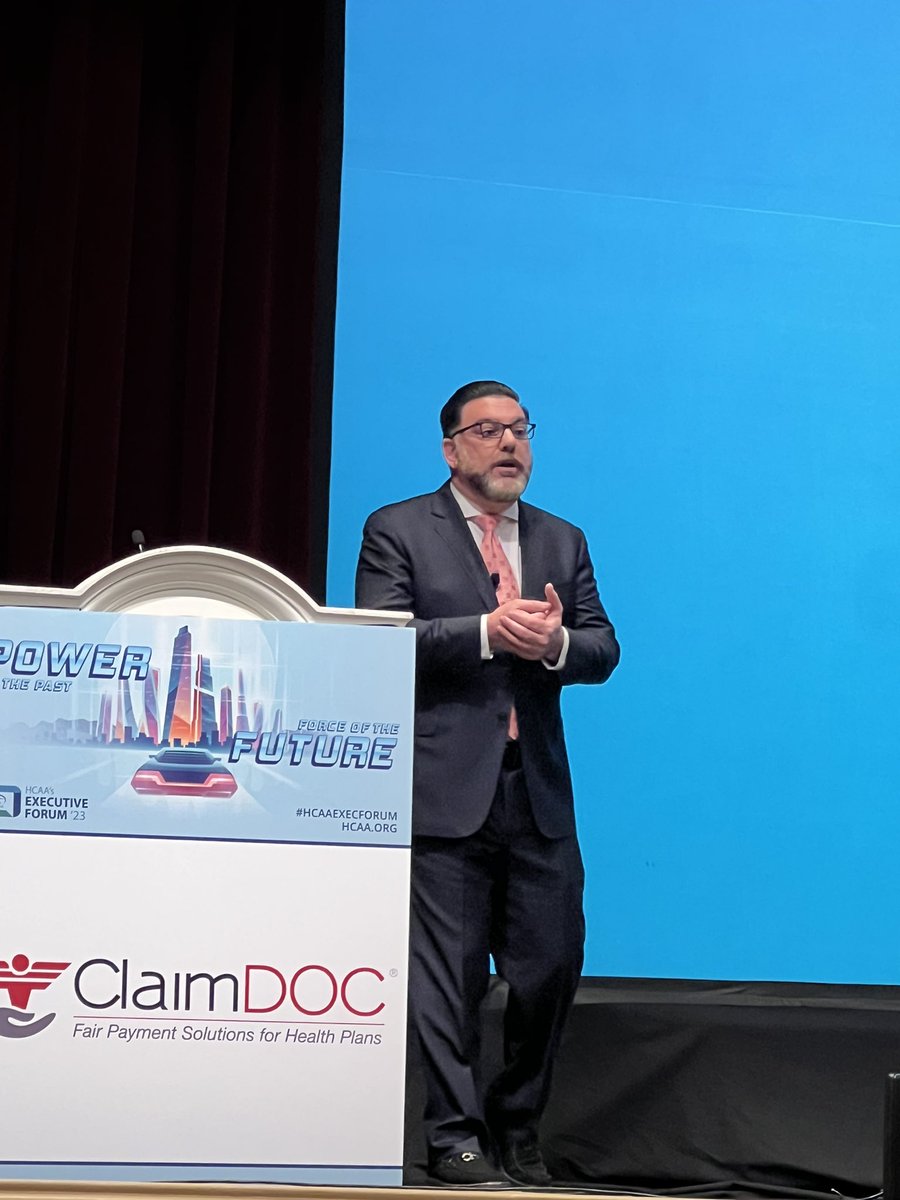 HCAAinfo's tweet photo. At #HCAAExecForum @salnuzzo is walking us through how we can get involved at a state level to be a part of this essential #HealthcareReforms. https://t.co/oZnok7bD6E