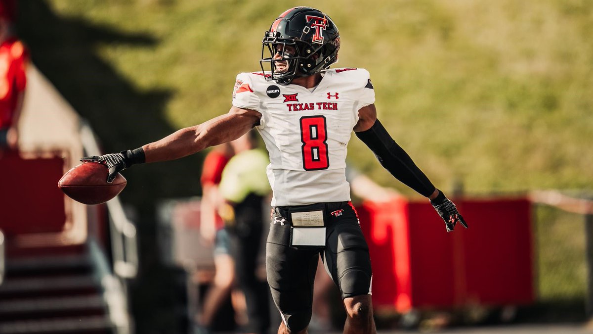 Jayden Gloston (@glostonjay) on Twitter photo BLESSED to receive my first offer from Texas Tech University!! <a href="/jkbtjc_53/">James Blanchard 🌵</a> <a href="/UHScubathletics/">UHS Athletics</a> <a href="/samspiegs/">Sam Spiegelman</a> BLESSED to receive my first offer from Texas Tech University!! <a href="/jkbtjc_53/">James Blanchard 🌵</a> <a href="/UHScubathletics/">UHS Athletics</a> <a href="/samspiegs/">Sam Spiegelman</a>