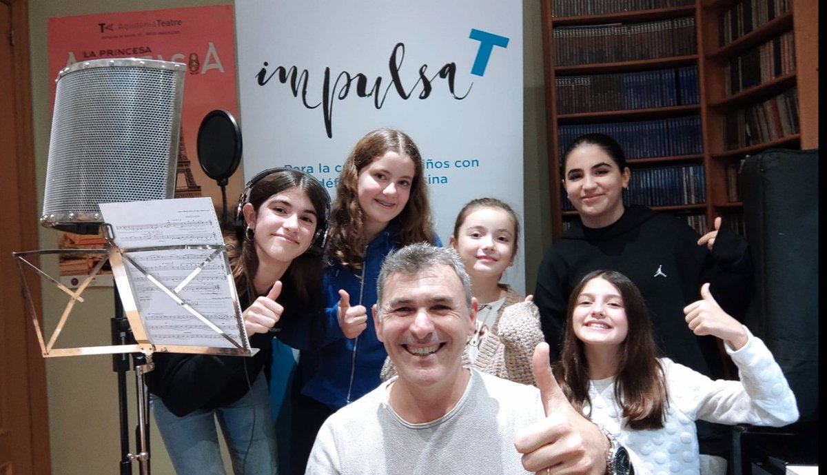 Asociación ImpulsaT (@impulsat_lama2) on Twitter photo ¡ImpulsaT tiene canción! Nos hace mucha ilusión. Fresca,bonita y pegadiza.Cuando la escuchas ya no puedes dejarla de cantar💙Compuesta por L.Amazares,V.Larios y O.Larios. Cantada por la 2a edición de #laveudecornellà2022 Producción <a href="/OscarLariosPro/">oscar larios</a> La estrenaremos el 28F!Atentos👂🏼 ¡ImpulsaT tiene canción! Nos hace mucha ilusión. Fresca,bonita y pegadiza.Cuando la escuchas ya no puedes dejarla de cantar💙Compuesta por L.Amazares,V.Larios y O.Larios. Cantada por la 2a edición de #laveudecornellà2022 Producción <a href="/OscarLariosPro/">oscar larios</a> La estrenaremos el 28F!Atentos👂🏼