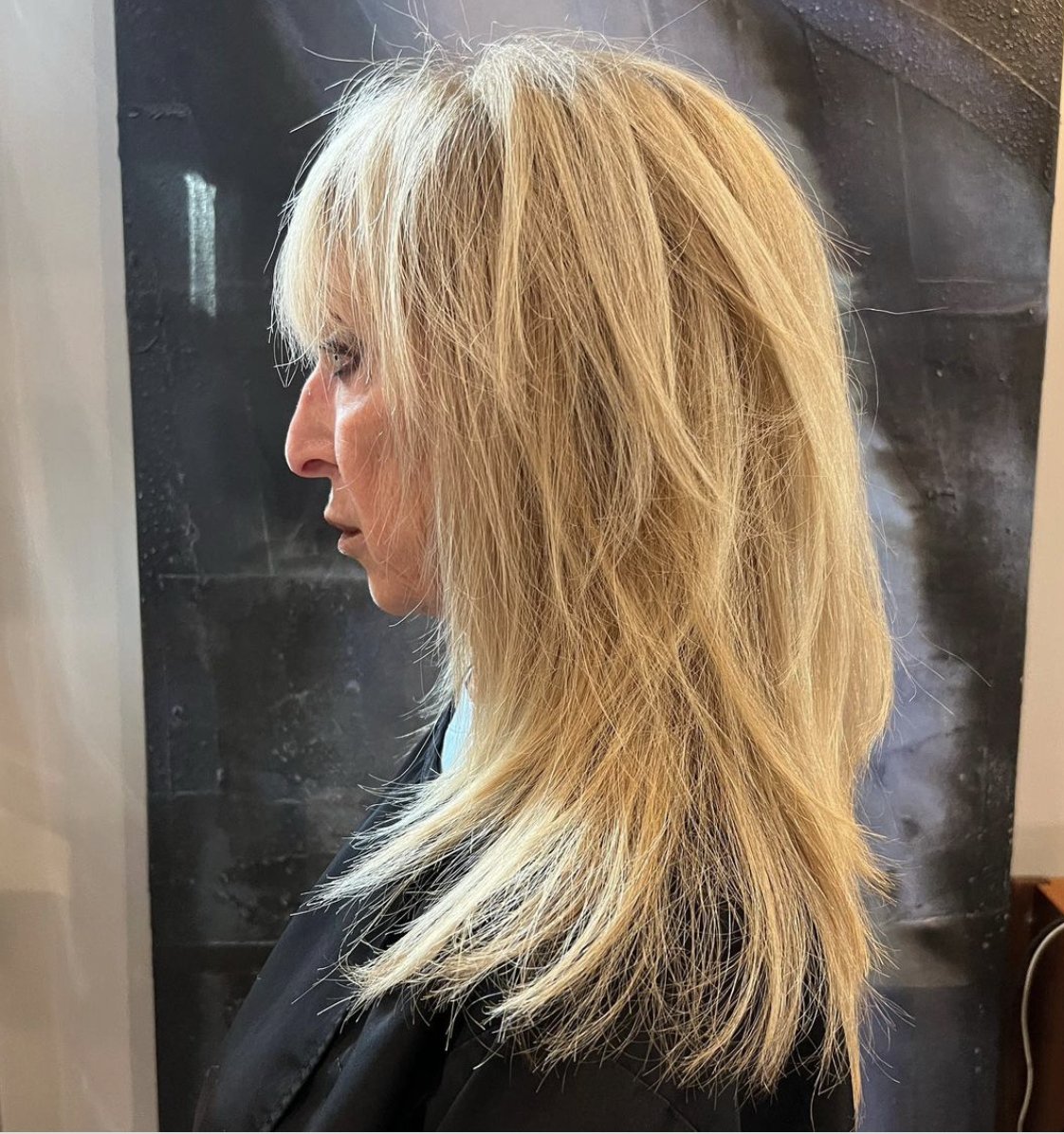 EvaScrivo's tweet photo. Deep, textured layers with our signature blonde balayage ✨ 

#evascrivo #evascrivosalons #cutandcolor #balayage #layeredhaircut #haircut #loveyourhair #poundridge #advancedstyle https://t.co/ANcm3eYlfO