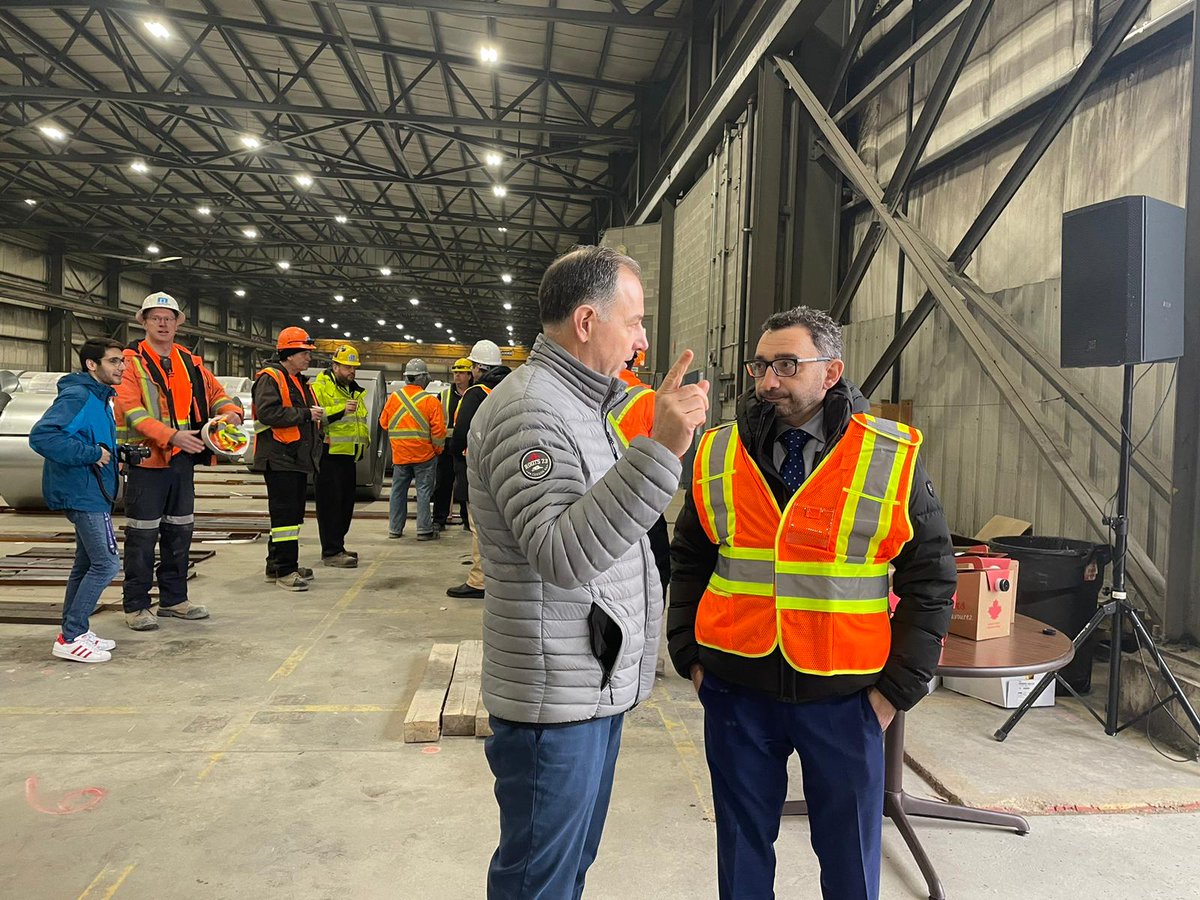 OmarAlghabra's tweet photo. With today's launch of the Ballast Water Innovation Program, we will fund projects to further reduce the entry and spread of invasive aquatic species such as zebra mussels. It will protect our coasts, waterways, and reduce damage to our marine ecosystem.⬇️
https://t.co/2BCSbbRxh6 https://t.co/tQO78LkOWa