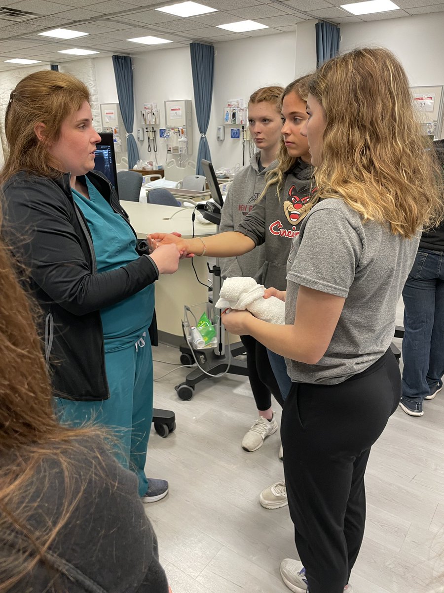 MillerNRHS's tweet photo. A few more from UC SIM lab.. https://t.co/00hfGJ1CZe
