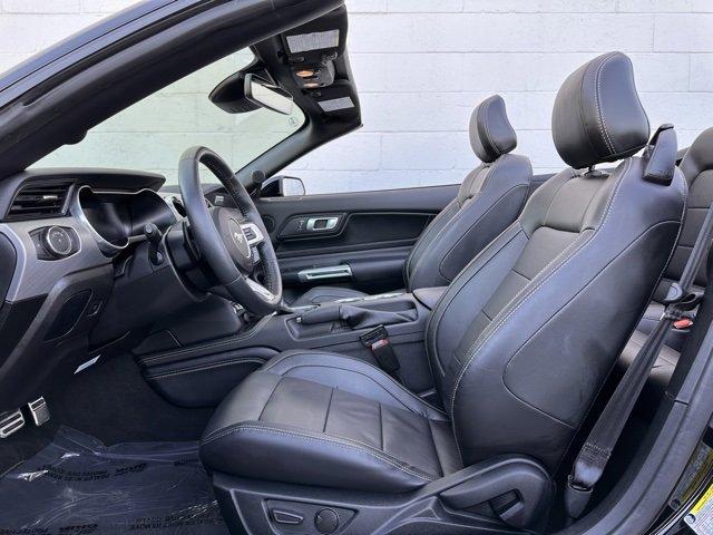 SE_Auto_Sales's tweet photo. An individual statement of beauty and power. Come get a closer look to truly understand the magnificence of this car. https://t.co/AsVFlAI7Pf https://t.co/FJWKHIWK9o