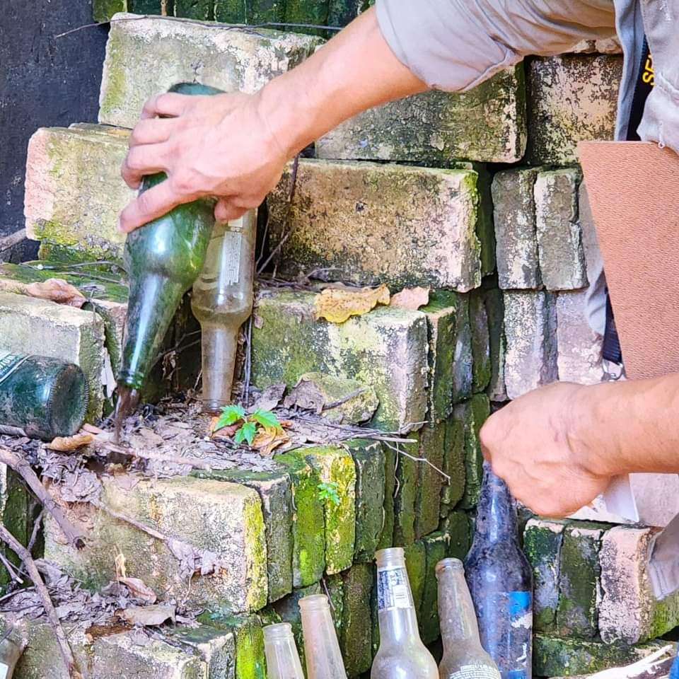 msaludpy's tweet photo. 🦟 | Eliminar criaderos es el objetivo

El MSPyBS, en conjunto con la @AsuncionMuni y otras fuerzas de la sociedad, realizará este viernes una minga ambiental.

Barrio Obrero será el punto de inicio de los trabajos en la capital del país.

➕ℹ️ https://t.co/gK1arVeHhJ https://t.co/RAJTfXJ5x5