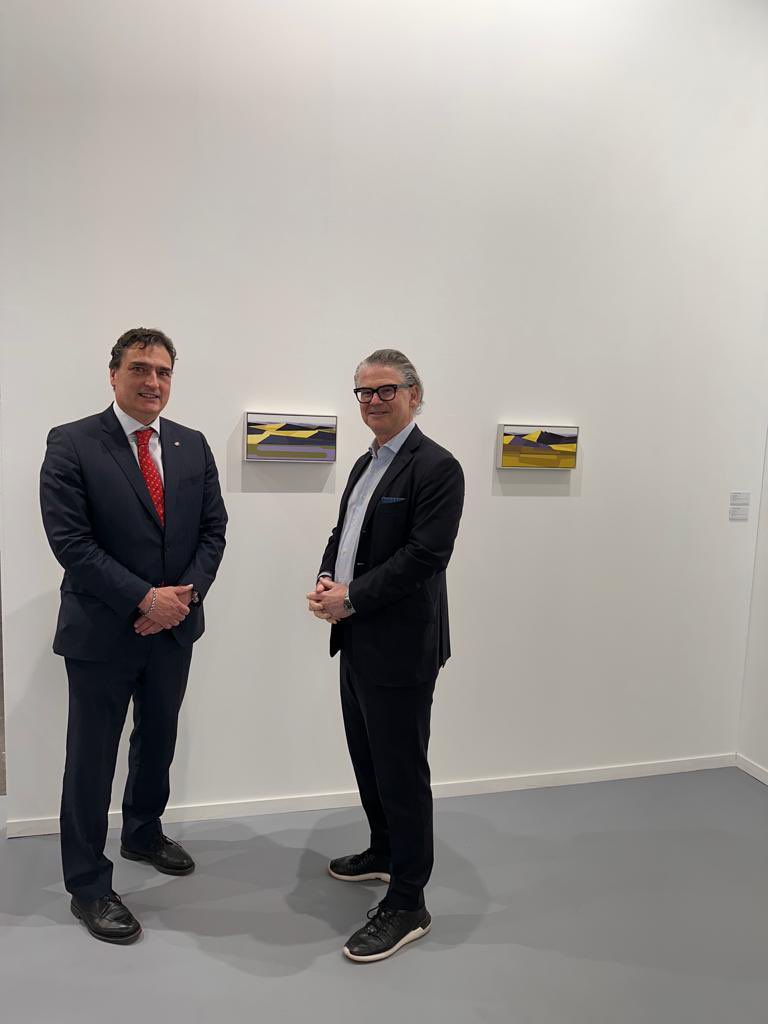 embsuizaespana's tweet photo. Una calurosa bienvenida a las galerías suizas🇨🇭y de todo mundo🌎 presentes en @FeriaArco #Madrid 2023! @Mai36Galerie @galerie_ceysson #LivieGallery #PeterKilchmann #WaldburgerWouters #MeyerRiegger https://t.co/zQYmWTunAy