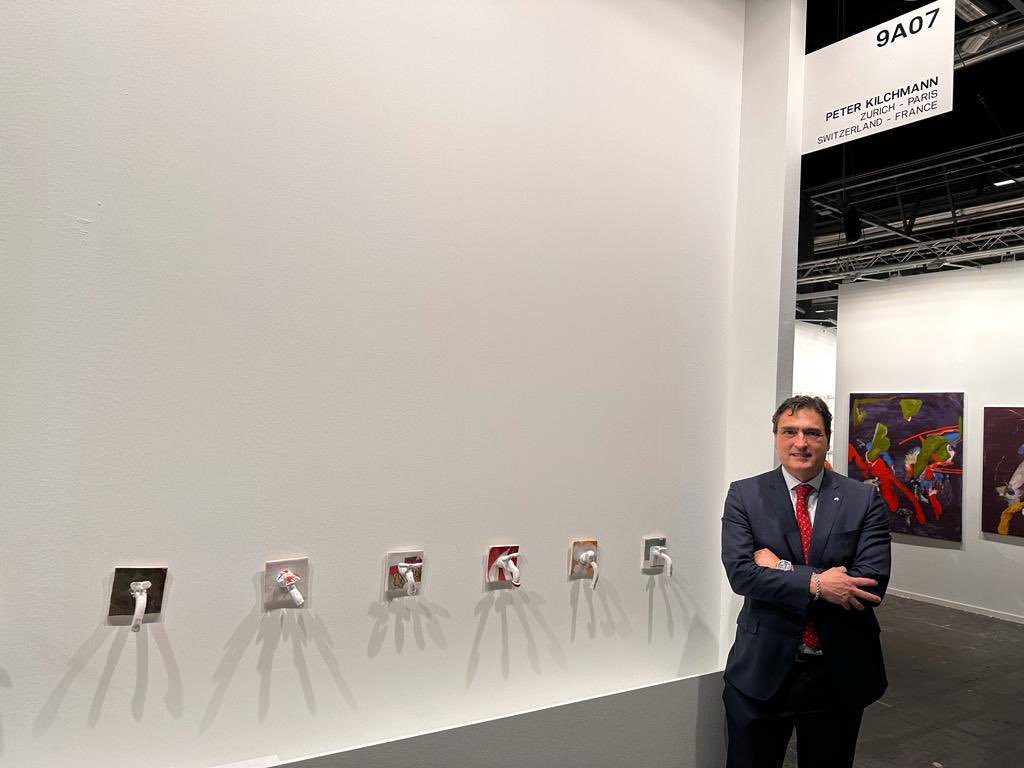 embsuizaespana's tweet photo. Una calurosa bienvenida a las galerías suizas🇨🇭y de todo mundo🌎 presentes en @FeriaArco #Madrid 2023! @Mai36Galerie @galerie_ceysson #LivieGallery #PeterKilchmann #WaldburgerWouters #MeyerRiegger https://t.co/zQYmWTunAy