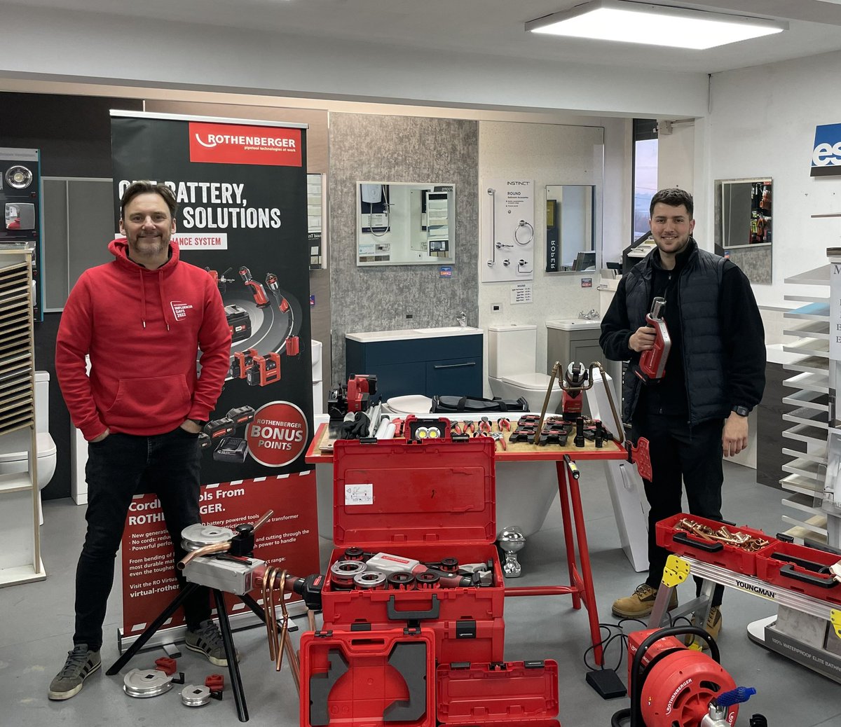 <a href="/PlumcoLtd/">Plumco</a> #Meadowhead tomorrow from 8am with the #CAS range and hand tools from <a href="/RothenbergerUk/">Rothenberger UK</a> 
Need any help or advice, pop in
#workingtogether #toolsofthetrade 
S8 7UJ 🧰
