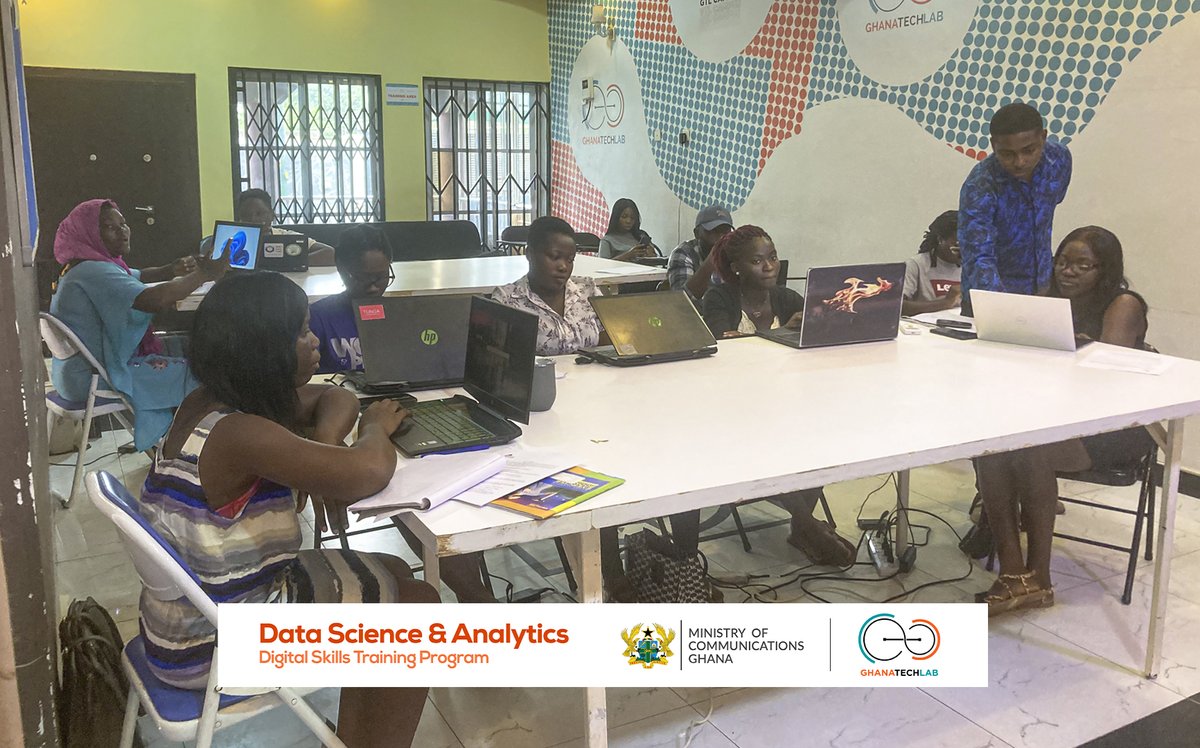GhanaTechLab's tweet image. GTL's Cohort 7 training programs are in progress!
For today's lessons, trainees at the GTL campus also had an introduction to Data Science & Analytics. 
#GhanaTechLab
#GTLImpact
#GTLBaseprogram
#DataScience