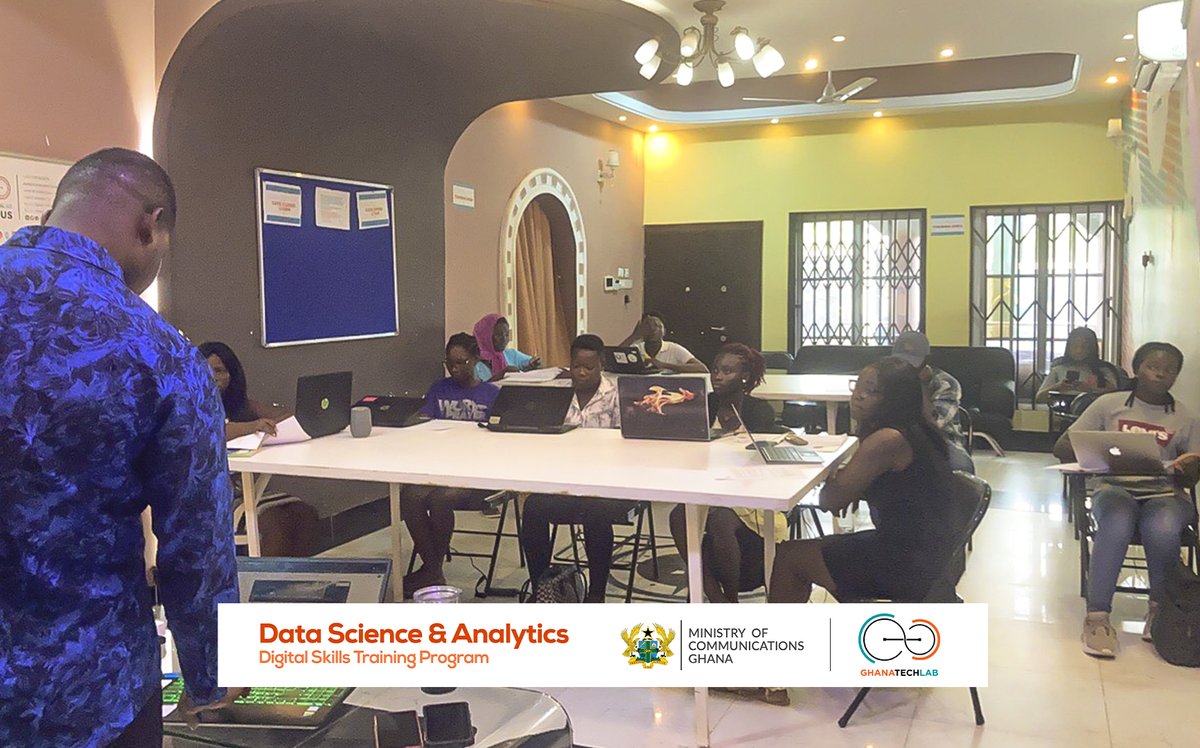 GhanaTechLab's tweet image. GTL's Cohort 7 training programs are in progress!
For today's lessons, trainees at the GTL campus also had an introduction to Data Science & Analytics. 
#GhanaTechLab
#GTLImpact
#GTLBaseprogram
#DataScience