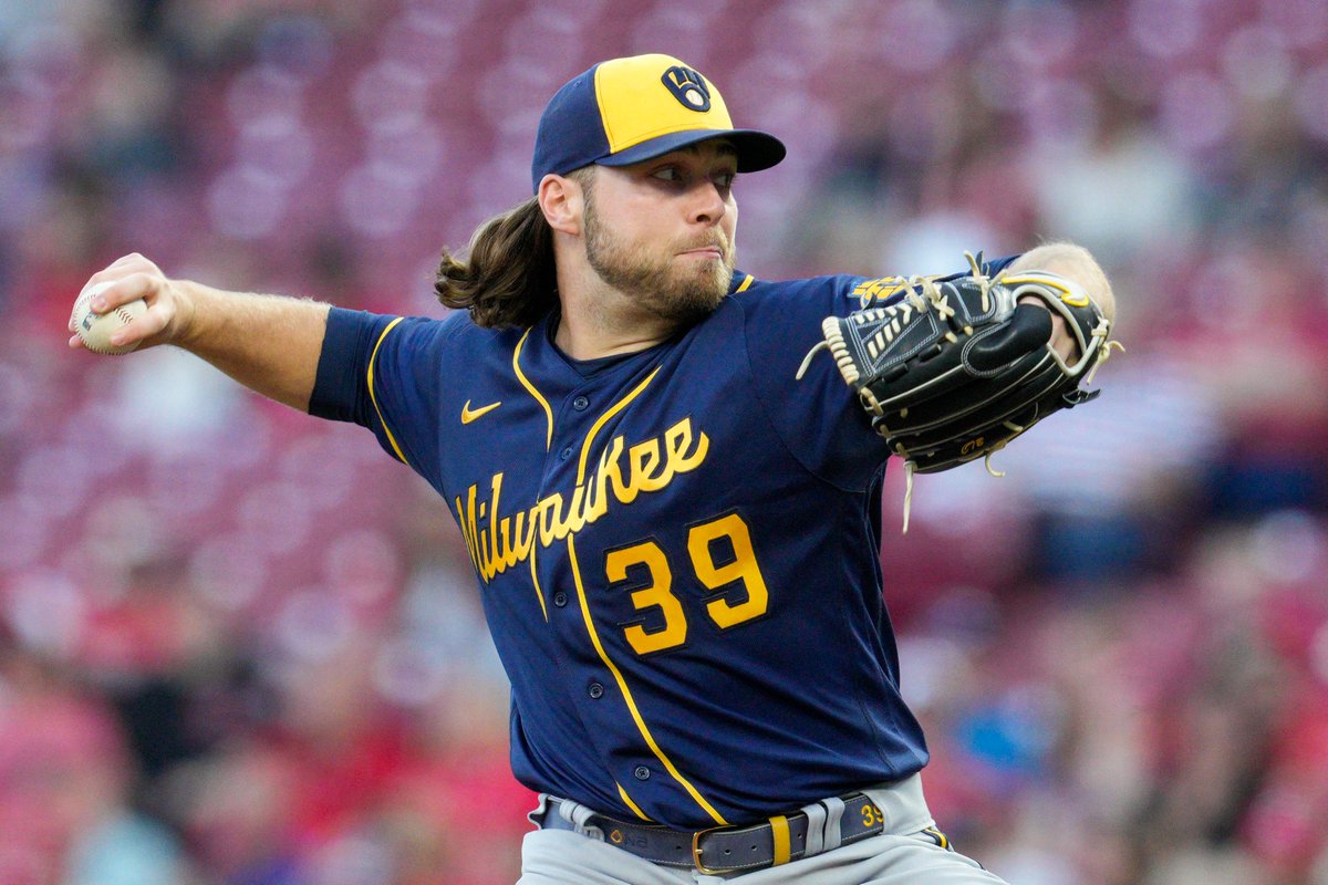 FanDuel's tweet photo. Who will have more strikeouts in 2023?

❤️ for Spencer Strider
🔁 for Corbin Burnes https://t.co/FeS4uhTM6F