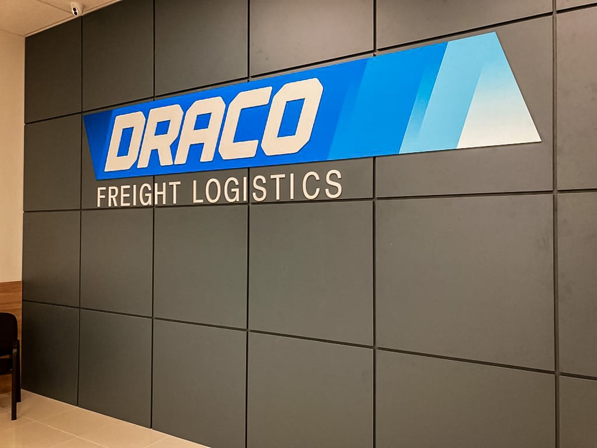 digigraphix1's tweet photo. Channel signs help a business promote their brand and provide brand awareness. @dracofreight knows that brand awareness is one of the many keys to your business success. Thank you for being a great client. "Think Big , Invest in your image. " #doral #digigraphix #channelletters https://t.co/WbSJn6paQv