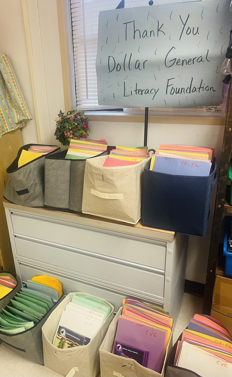 PowerofPhonics's tweet photo. Thank you @DollarGeneral Literacy Foundation for awarding us with this literacy grant! Funding went towards the purchase of decodable books that will allow our students to grow their phonics knowledge. Your commitment to literacy is respected and appreciated!!! #dglf #literacy https://t.co/TXeqF2GTo4
