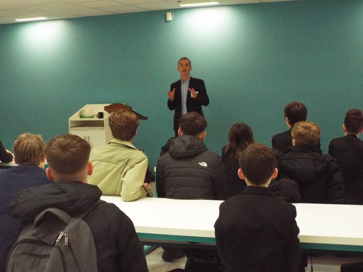 BrashSolutions's tweet photo. It was a pleasure to speak to 50 students today as part of The Festival of Tringspiration - part of the Careers Education programme at @tringschool https://t.co/EepfJzHZJi