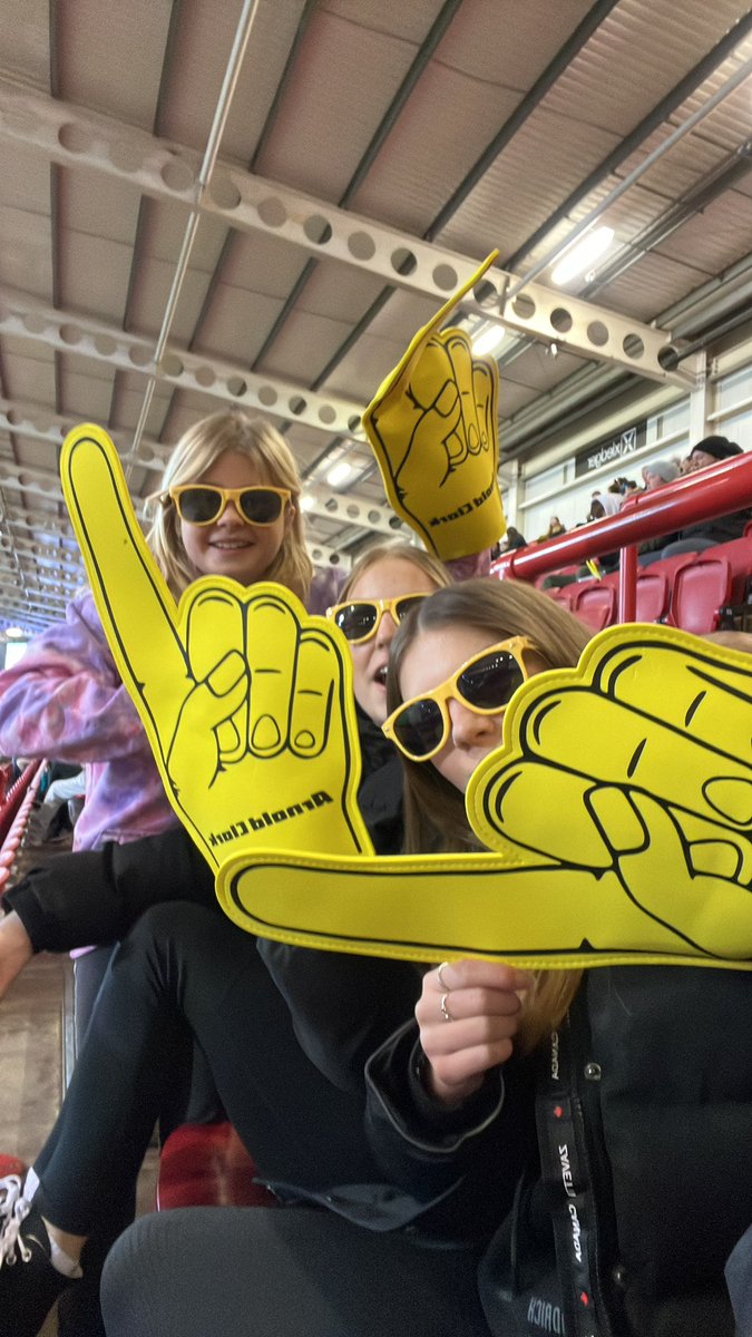 daryl_herbert's tweet photo. #CBSFANWall https://t.co/6Ph9nlsSoP
