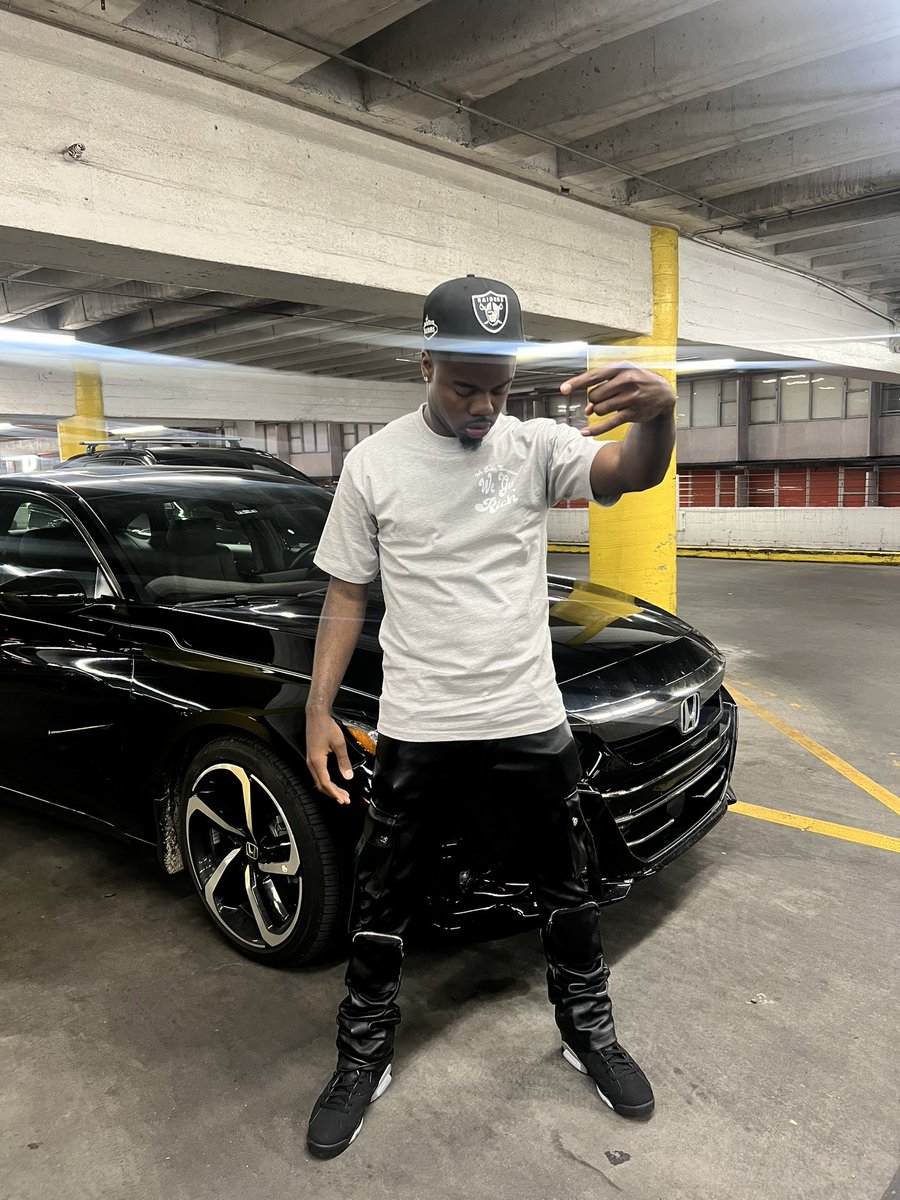 _bee_3's tweet image. Tap in with the brand‼️‼️‼️