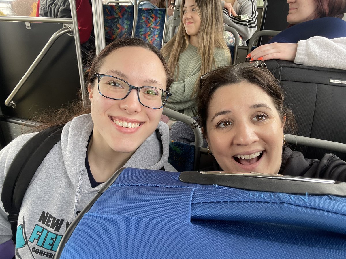 This suitcase is headed to Cincinnati OH for the <a href="/ACDANational/">ACDA</a>  conference!  <a href="/_alexisp_/">alexis ♡</a> and I thought we’d tag along for the great music and fantastic people. #MHSgoestoACDA  #mineolaproud <a href="/mineolahs/">Mineola High School</a> <a href="/MineolaFineArts/">MineolaFineArts</a>