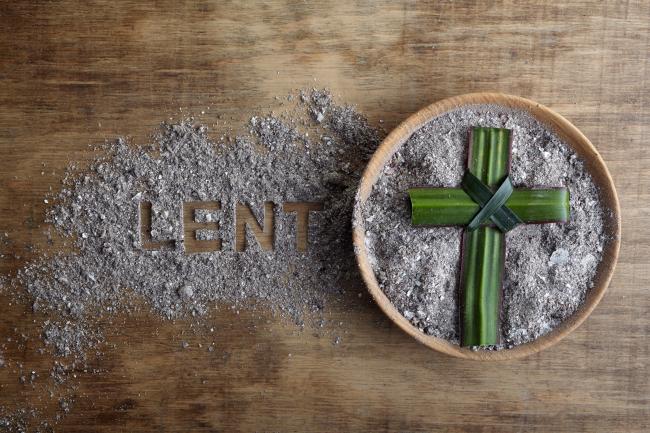 Today the season of #Lent begins! <a href="/downsideschool/">Downside School</a> we celebrated Mass in <a href="/downsideabbey/">Downside Abbey</a> with the #Ashes on our foreheads. 'Remember You are #Dust and to Dust You Shall Return' May our lenten journeys grow us closer in #Prayer, #Fasting and #Charity towards the risen #Christ
