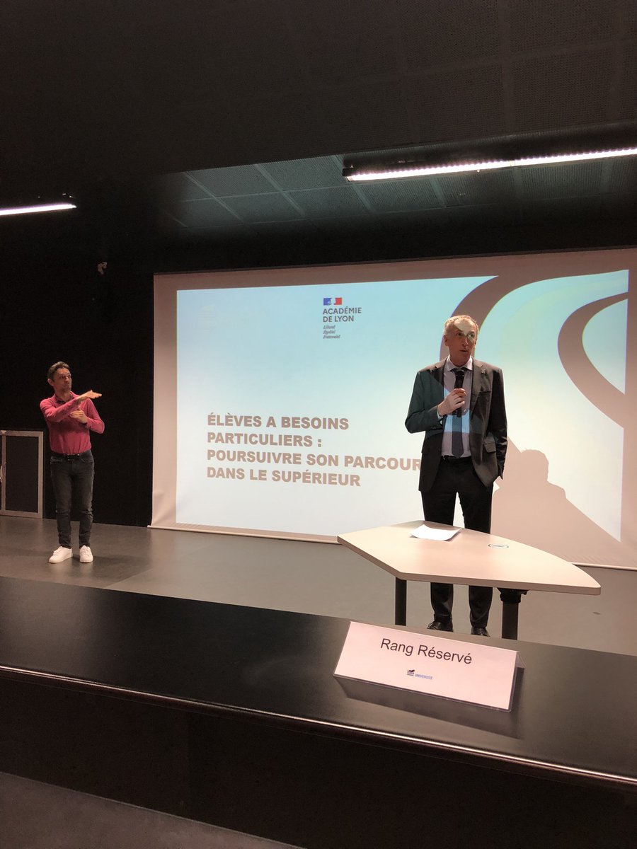 VuillotM's tweet photo. Pour accompagner les élèves en situation de handicap dans la poursuite des études  supérieures. Jusqu’à 20h aujourd’hui, à l’Université de Lyon. @v_montangerand @FDebouck @DANE_acLyon @GretaLyonMetrop #BTSSAM https://t.co/d8xy4pIzSP